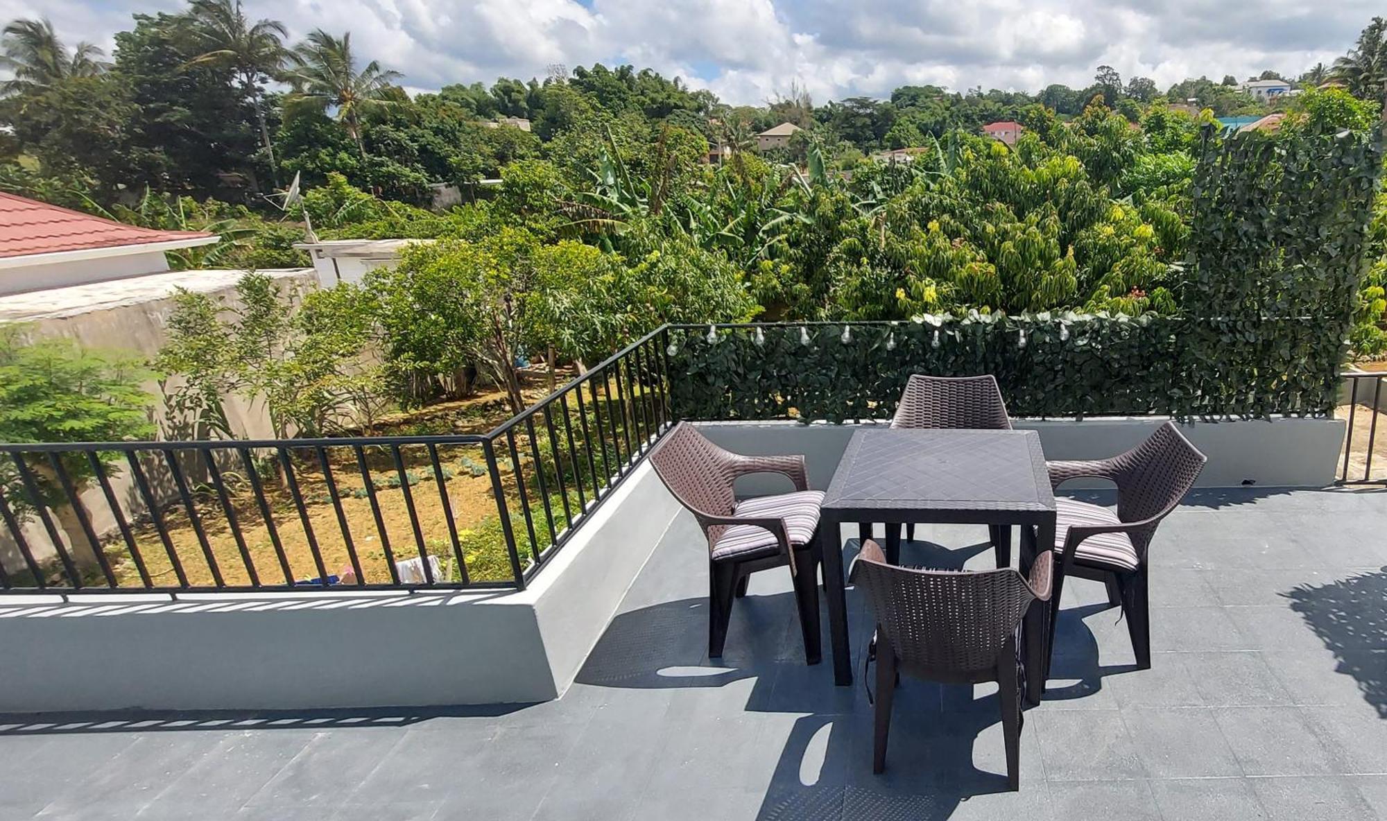 Harriott Heights Apartment Mandeville Exterior photo
