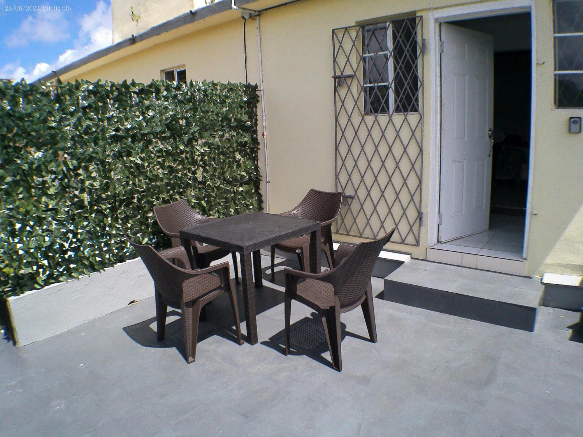 Harriott Heights Apartment Mandeville Exterior photo