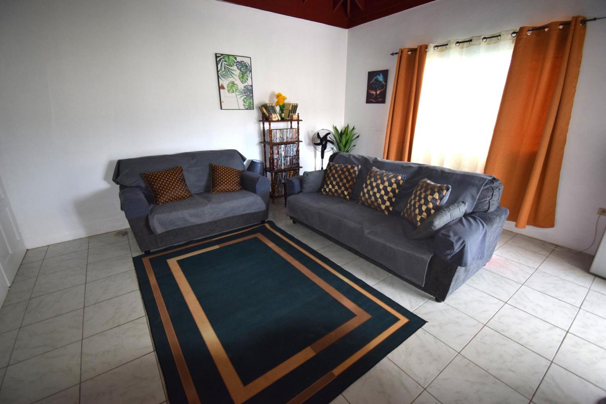 Harriott Heights Apartment Mandeville Exterior photo